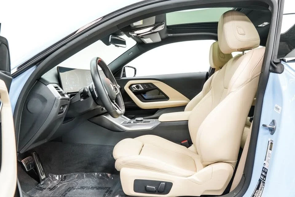 2026 BMW G42 M240i - Image 16 of 19