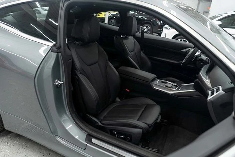 2026 BMW 4 Series - Image 10 of 12