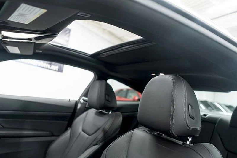 2026 BMW 4 Series - Image 11 of 12