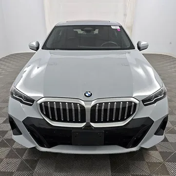 2026 BMW 5 Series 530i