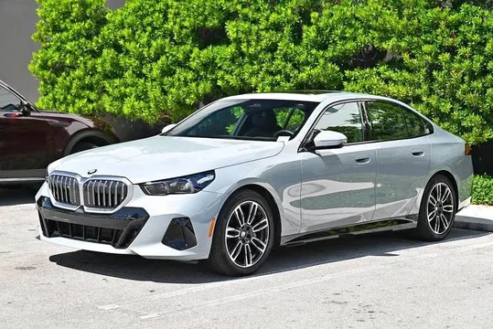 2026 BMW 5 Series 530i Sedan 4D