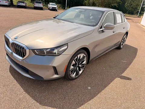 2026 BMW 5 Series 530i Sedan 4D