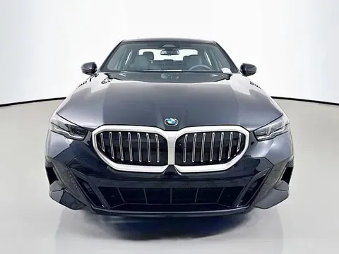 2026 BMW 5 Series 530i xDrive