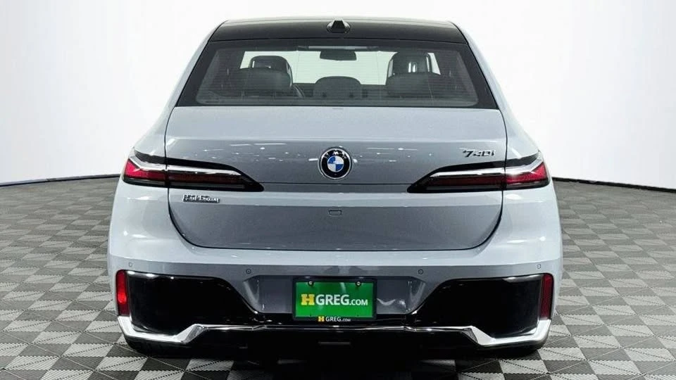2026 BMW G70 7 Series - Image 5 of 20