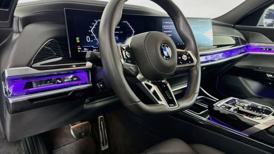 2026 BMW G70 7 Series - Image 17 of 20