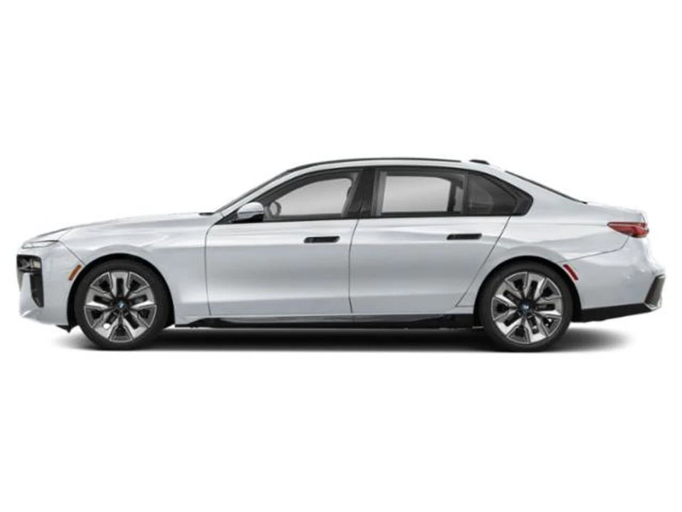 2026 BMW G70 7 Series - Image 3 of 10