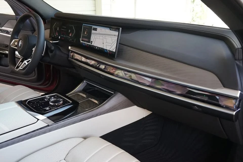 2026 BMW G70 7 Series - Image 5 of 20