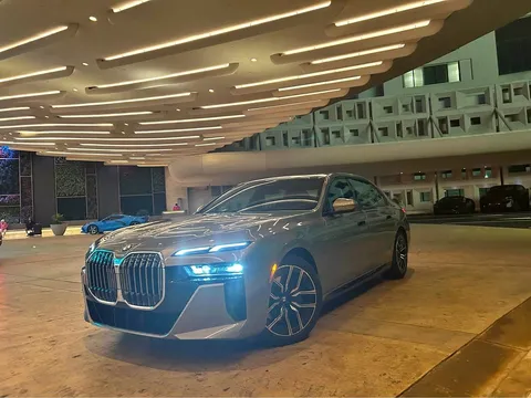 2026 BMW 7 Series 740i xDrive Sedan 4D