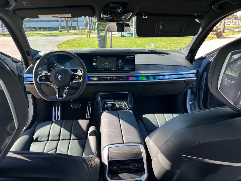 2026 BMW G70 7 Series - Image 3 of 8