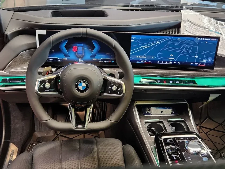 2026 BMW G70 7 Series - Image 12 of 19