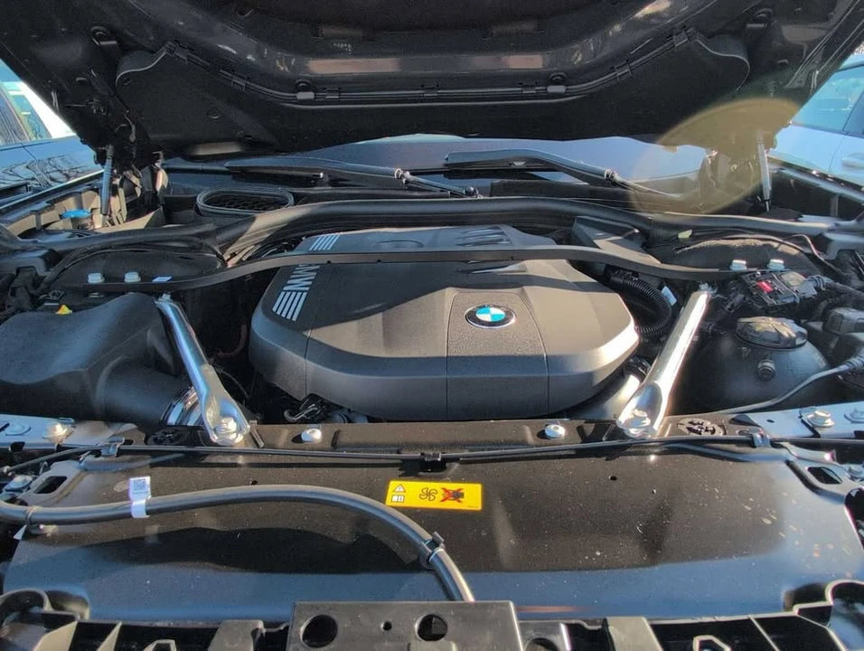 2026 BMW G70 7 Series - Image 15 of 20
