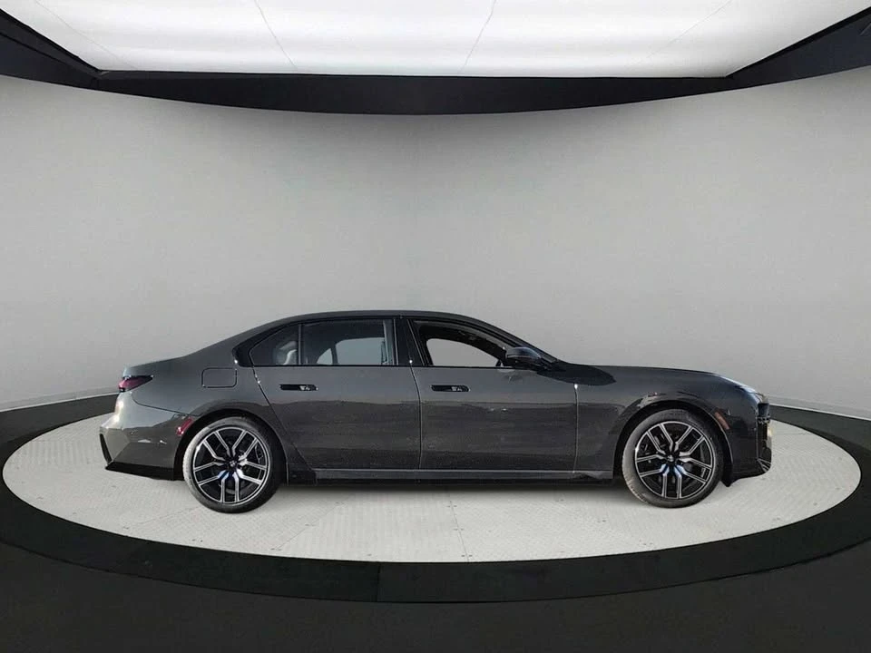 2026 BMW G70 7 Series - Image 9 of 20