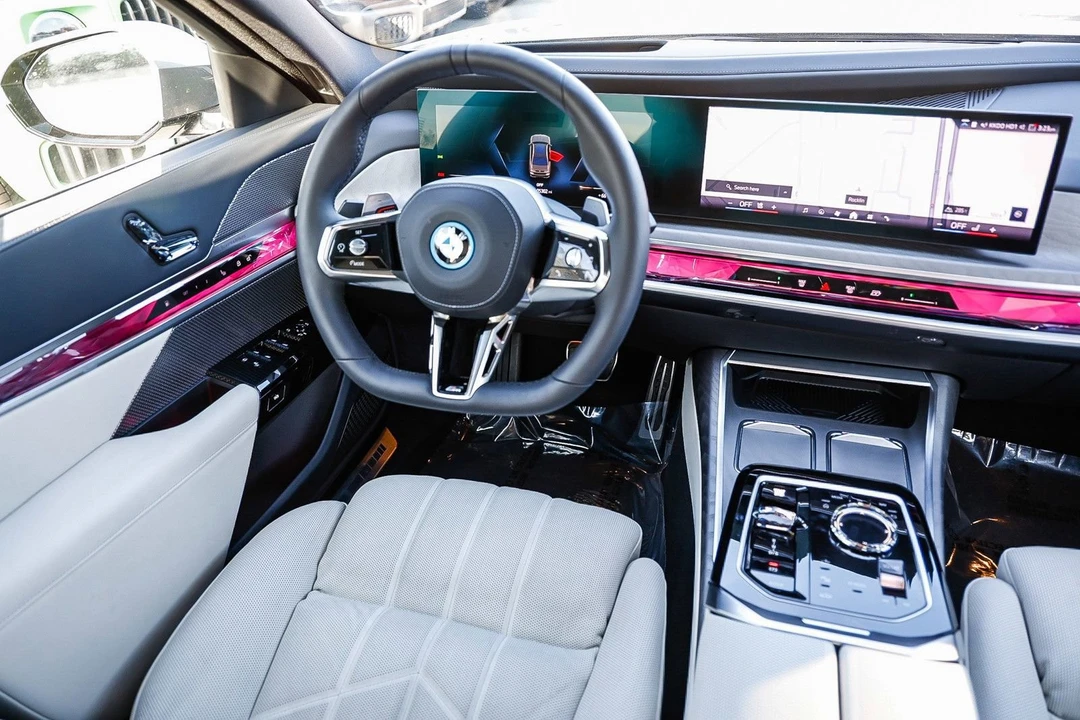 2026 BMW G70 7 Series - Image 14 of 21
