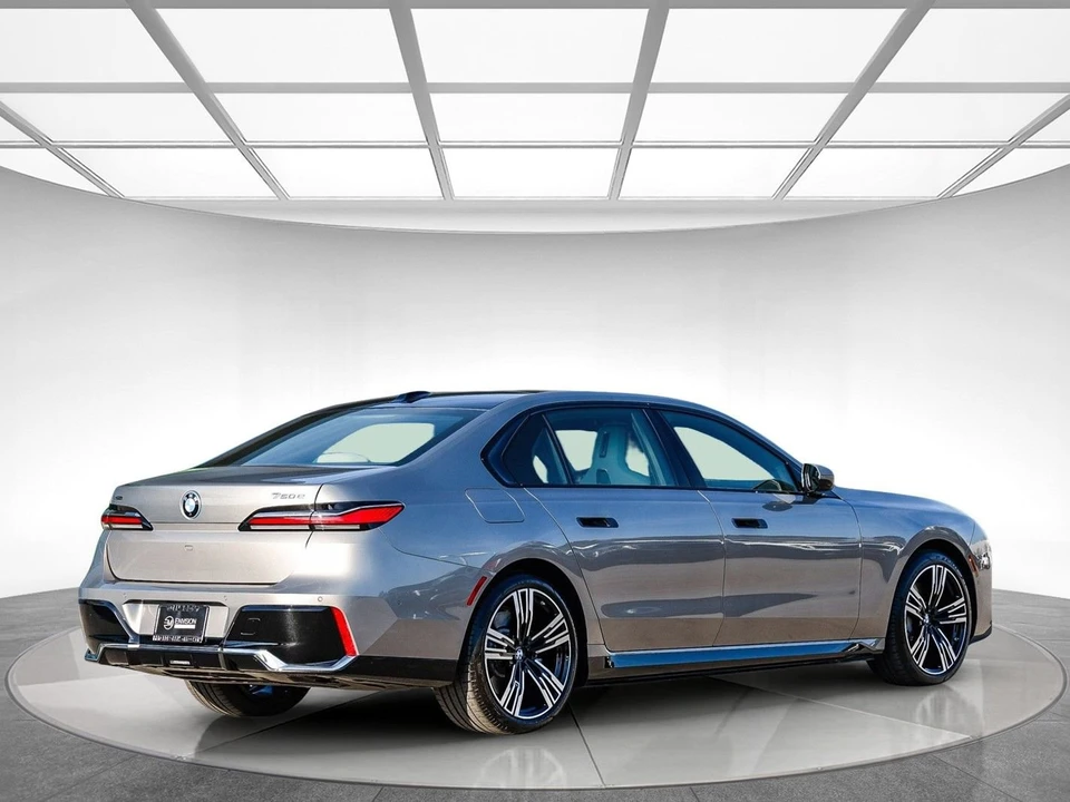 2026 BMW G70 7 Series - Image 4 of 21
