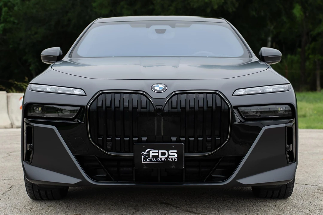 2026 BMW G70 7 Series - Image 2 of 31