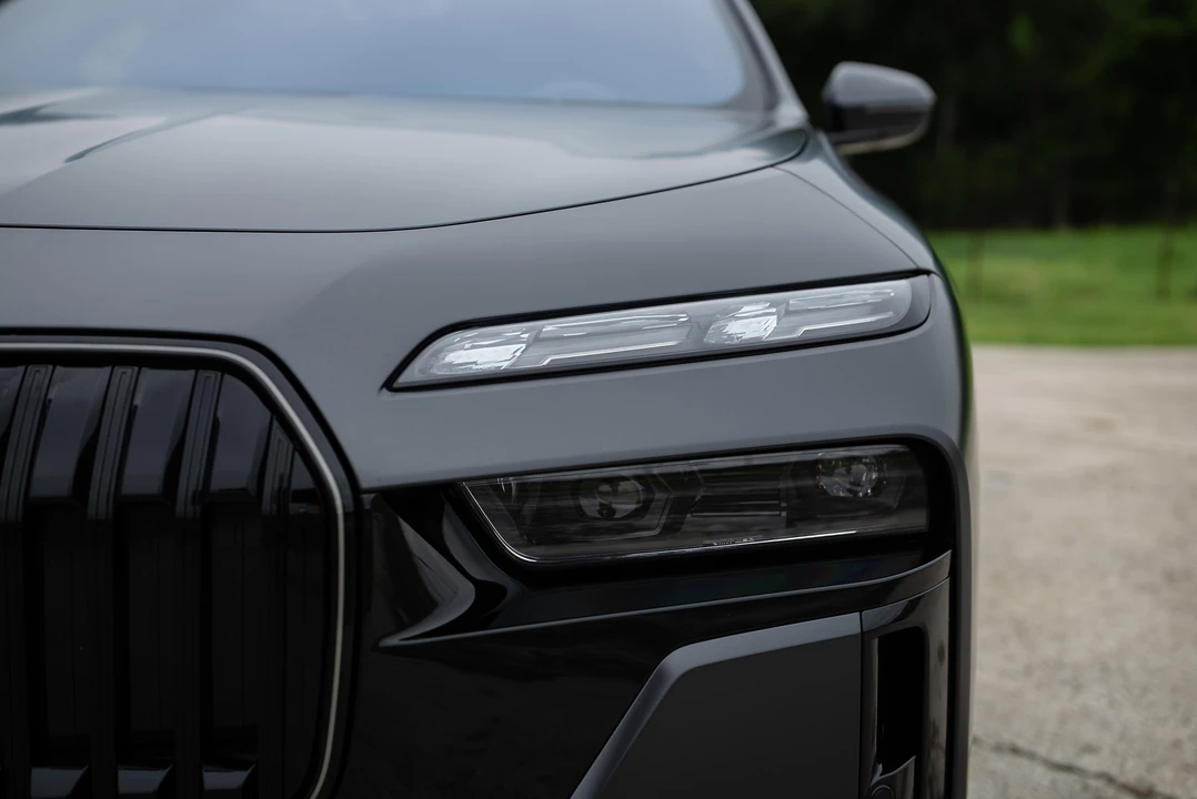 2026 BMW G70 7 Series - Image 25 of 31