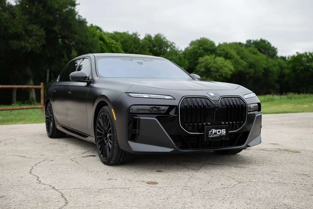 2026 BMW G70 7 Series - Image 19 of 31