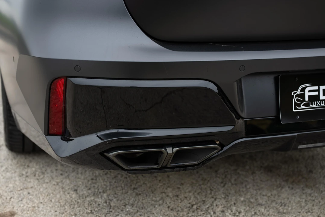 2026 BMW G70 7 Series - Image 31 of 31