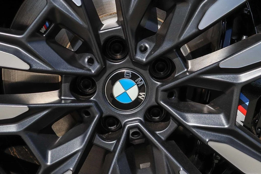 2026 BMW G14/G15/G16 M850i - Image 14 of 31