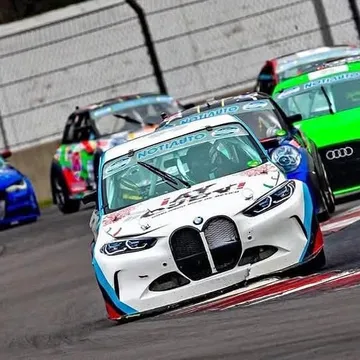 2026 BMW 2 Series Race Car