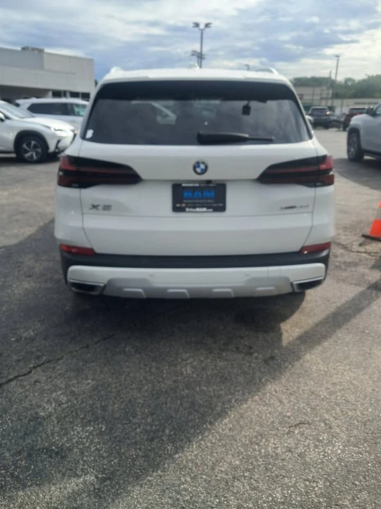 2026 BMW G05 X5 - Image 2 of 4