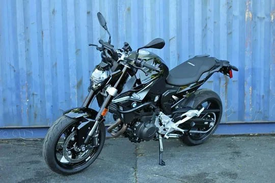 2026 BMW F 900 R EX-L