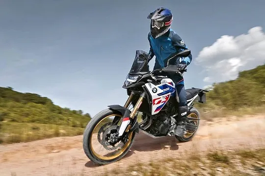 2026 BMW F900GS