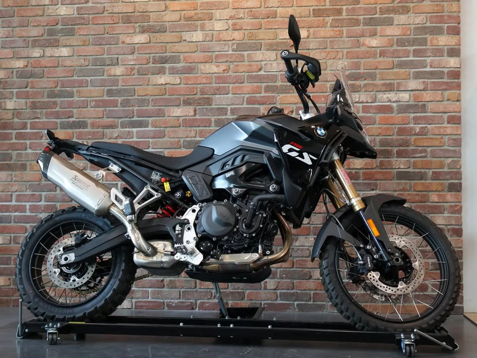 2026 BMW Motorcycles - Image 2 of 19