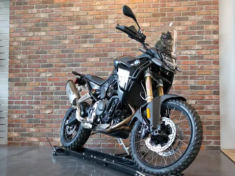 2026 BMW F900GS