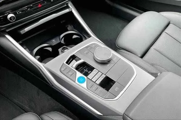 2026 BMW G26 i4 - Image 8 of 13