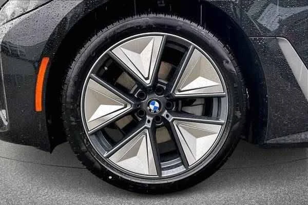 2026 BMW G26 i4 - Image 12 of 13