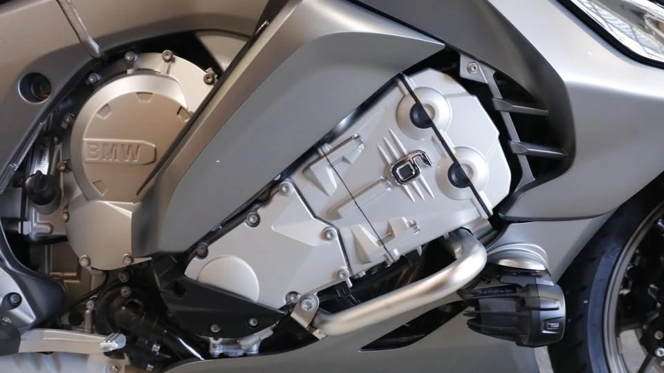2026 BMW K1600 - Image 10 of 17