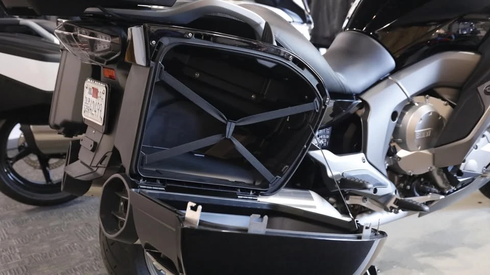 2026 BMW K1600 - Image 12 of 17