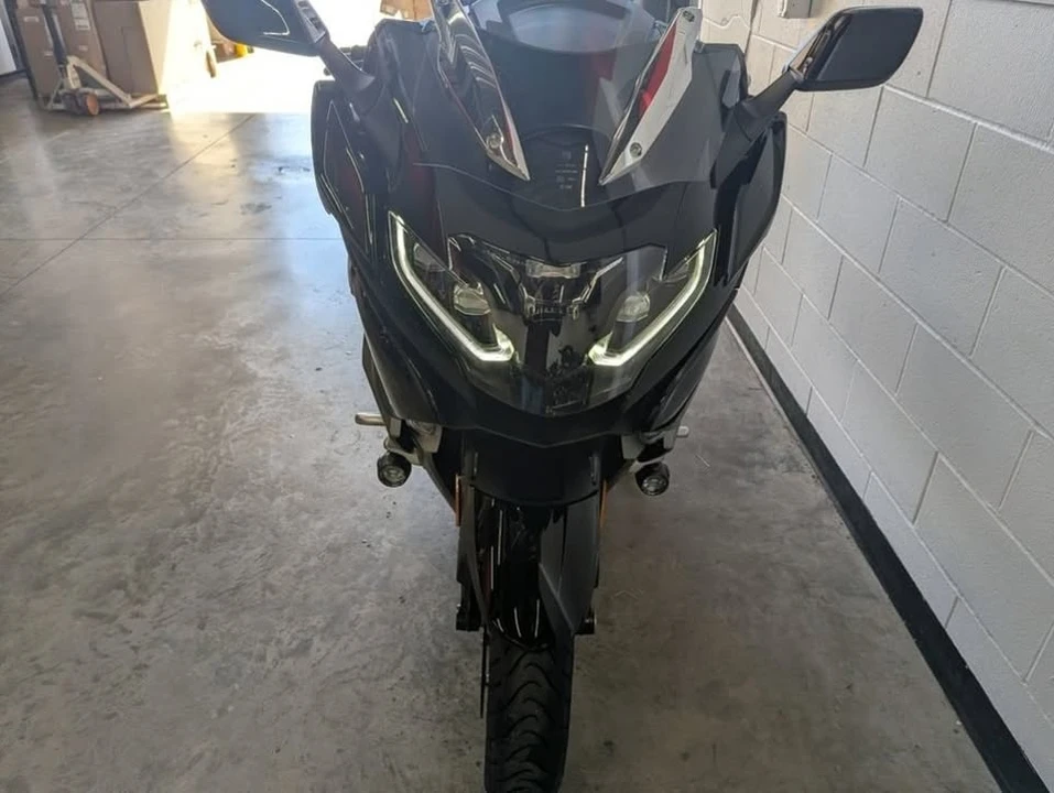 2026 BMW K1600 - Image 3 of 16