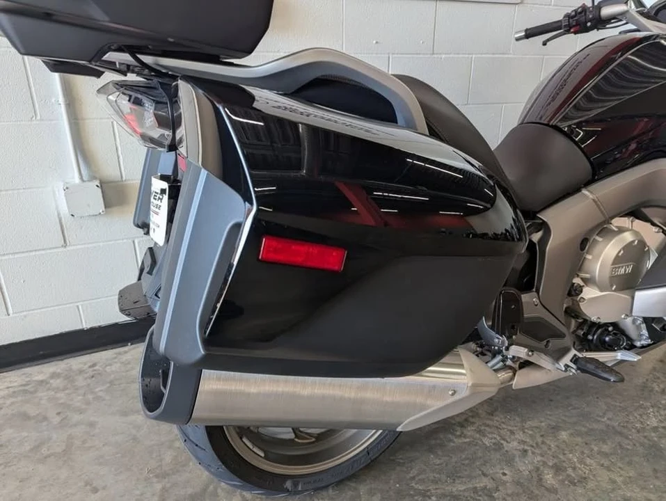 2026 BMW K1600 - Image 8 of 16