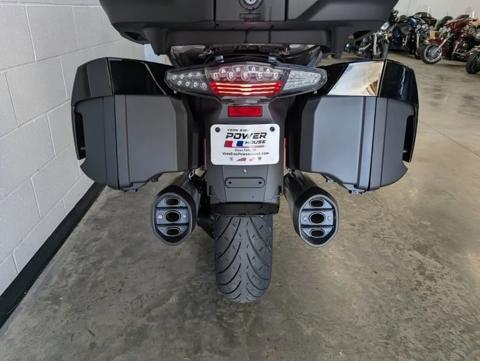 2026 BMW K1600 - Image 10 of 16