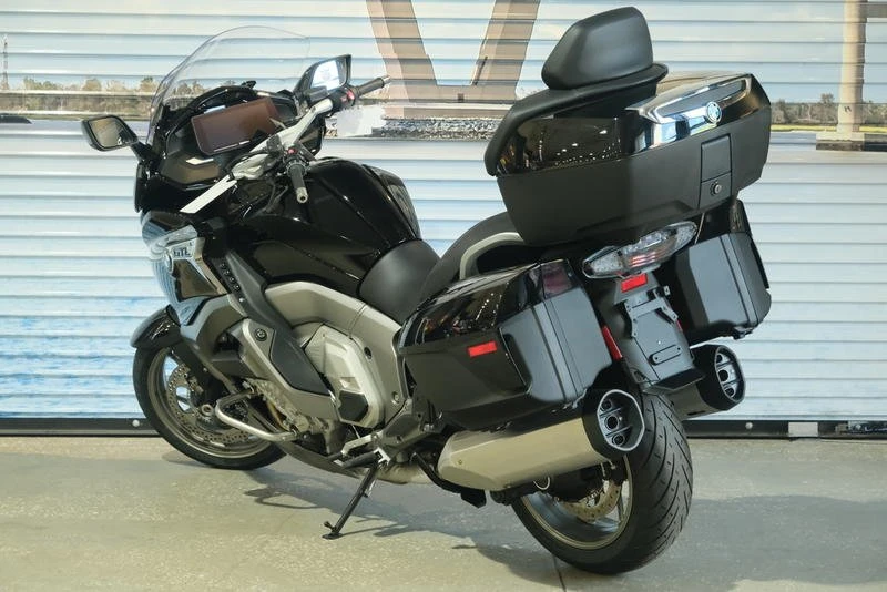 2026 BMW K1600 - Image 2 of 10