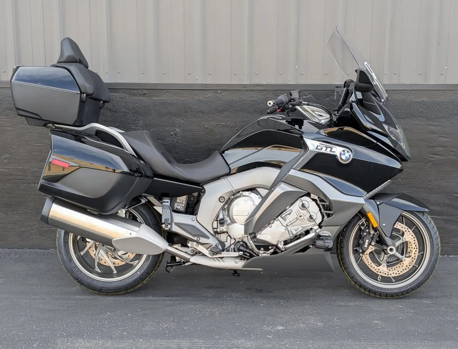 2026 BMW K1600 - Image 2 of 10