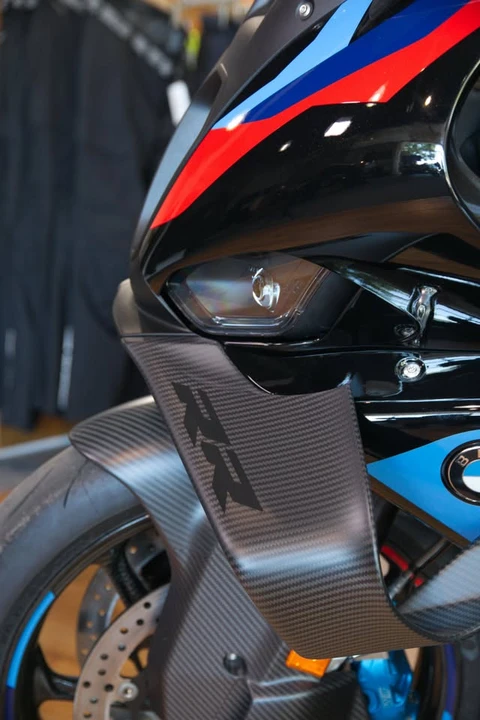 2026 BMW M1000 - Image 13 of 20