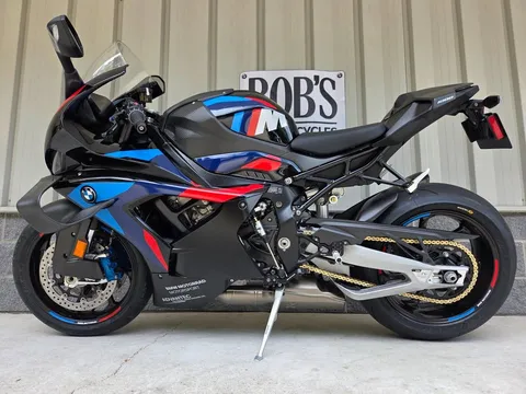 2026 BMW M 1000 RR