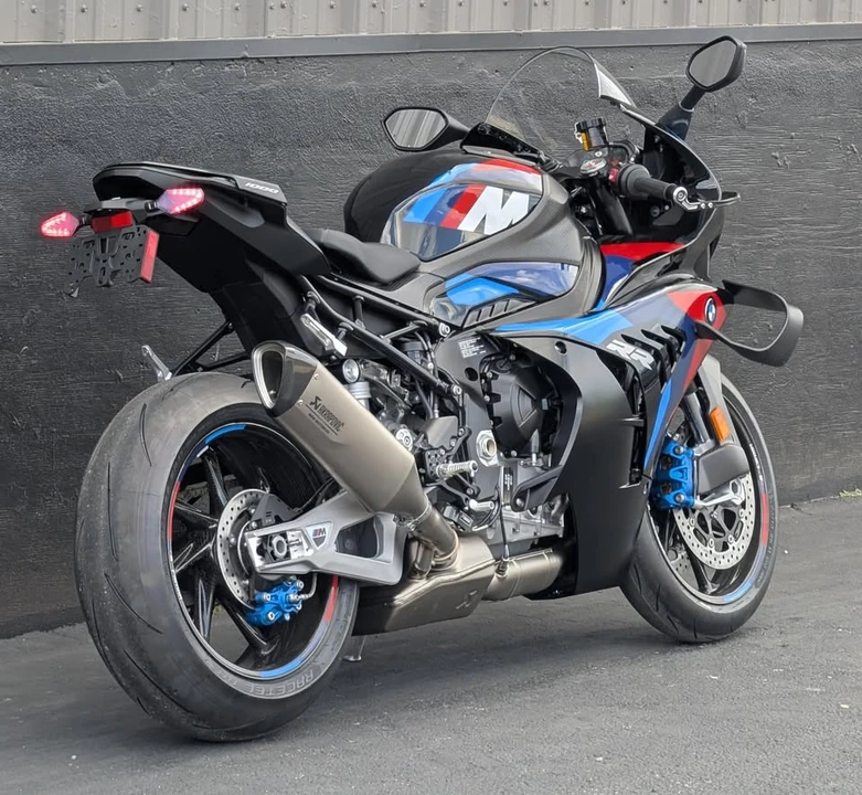 2026 BMW M1000 - Image 4 of 9
