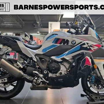 2026 BMW M 1000 XR