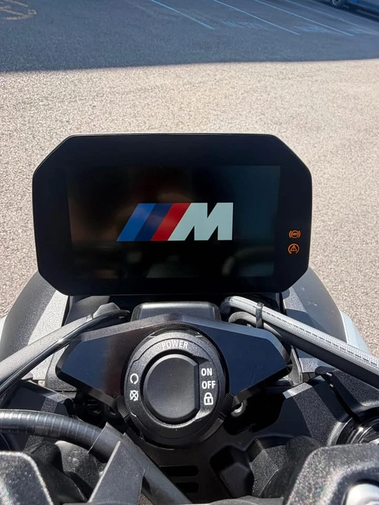 2026 BMW M1000 - Image 12 of 14