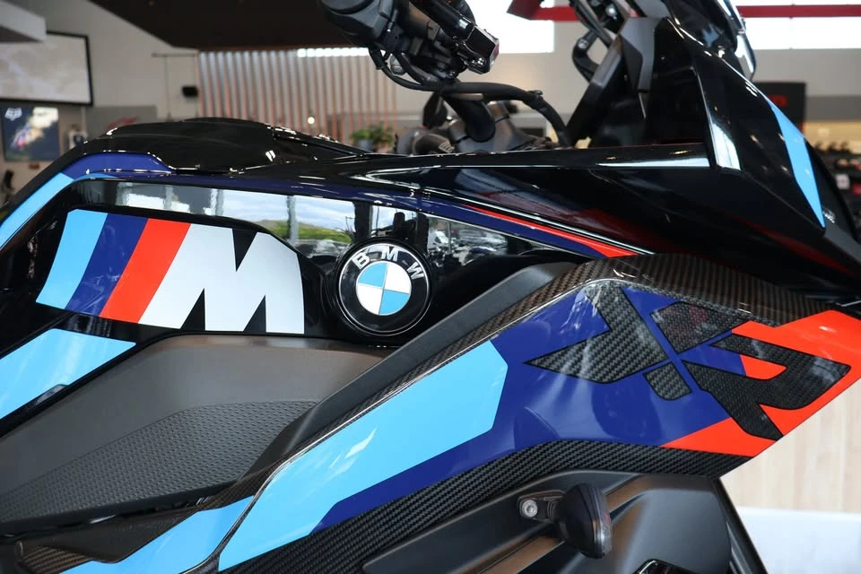 2026 BMW M1000 - Image 18 of 18