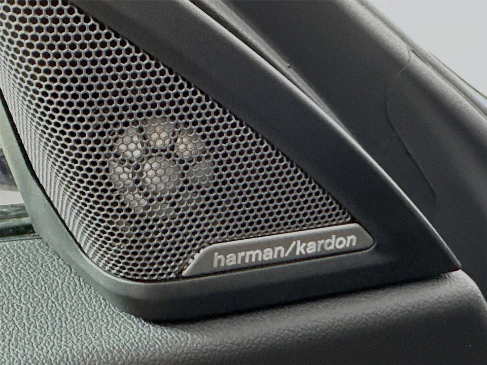 2026 BMW G87 M2 - Image 20 of 31
