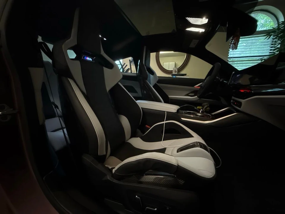 2026 BMW - Image 15 of 23