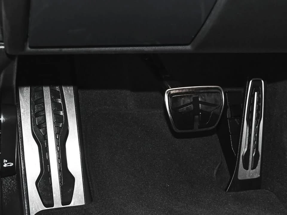 2026 BMW G82/G83 M4 - Image 15 of 20