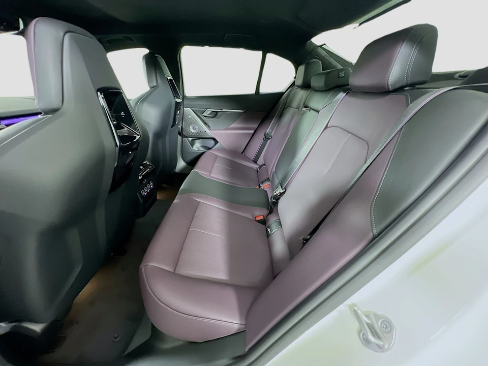 2026 BMW G90/G99 M5 - Image 24 of 31