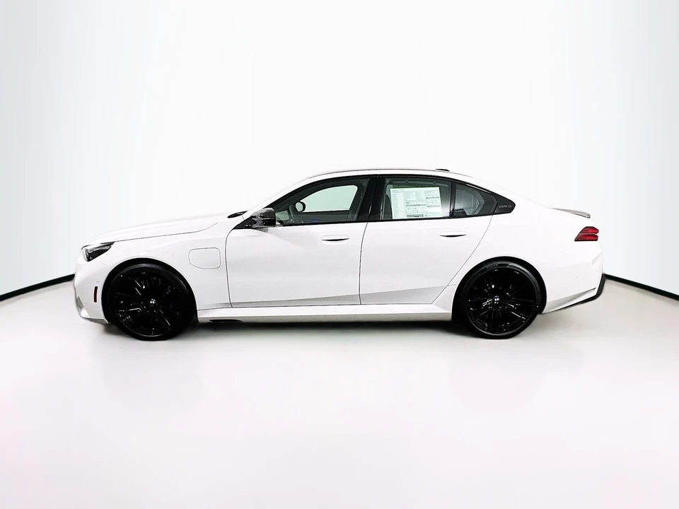 2026 BMW G90/G99 M5 - Image 5 of 31