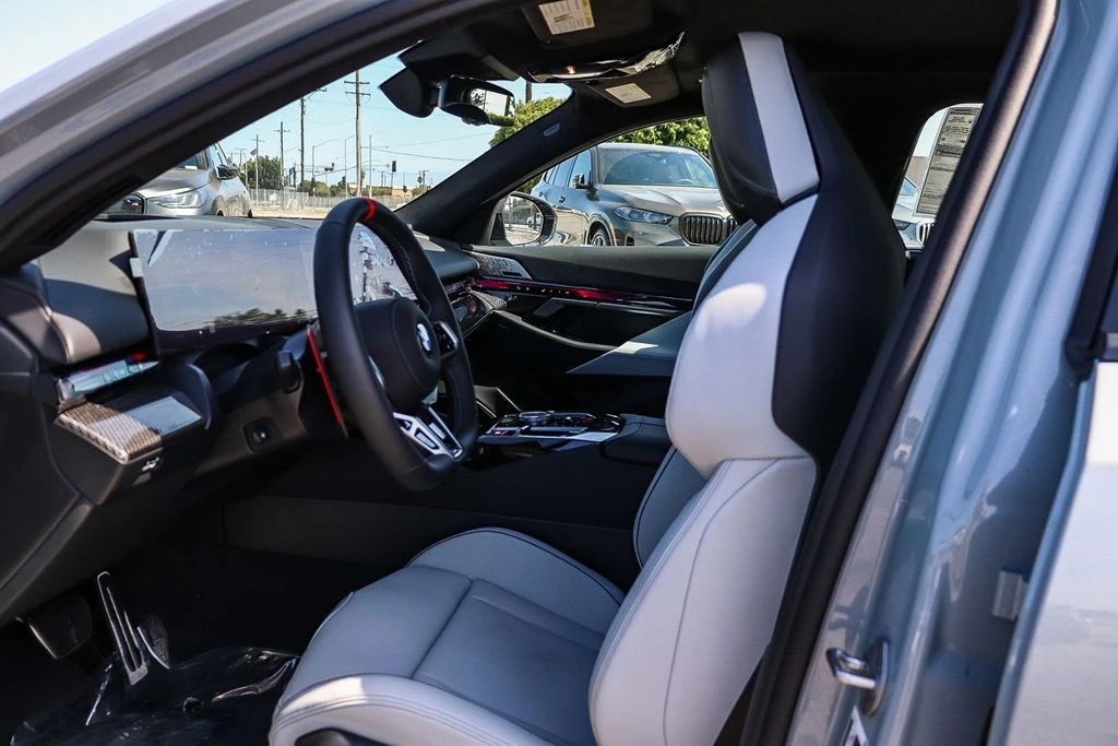 2026 BMW G90/G99 M5 - Image 18 of 30